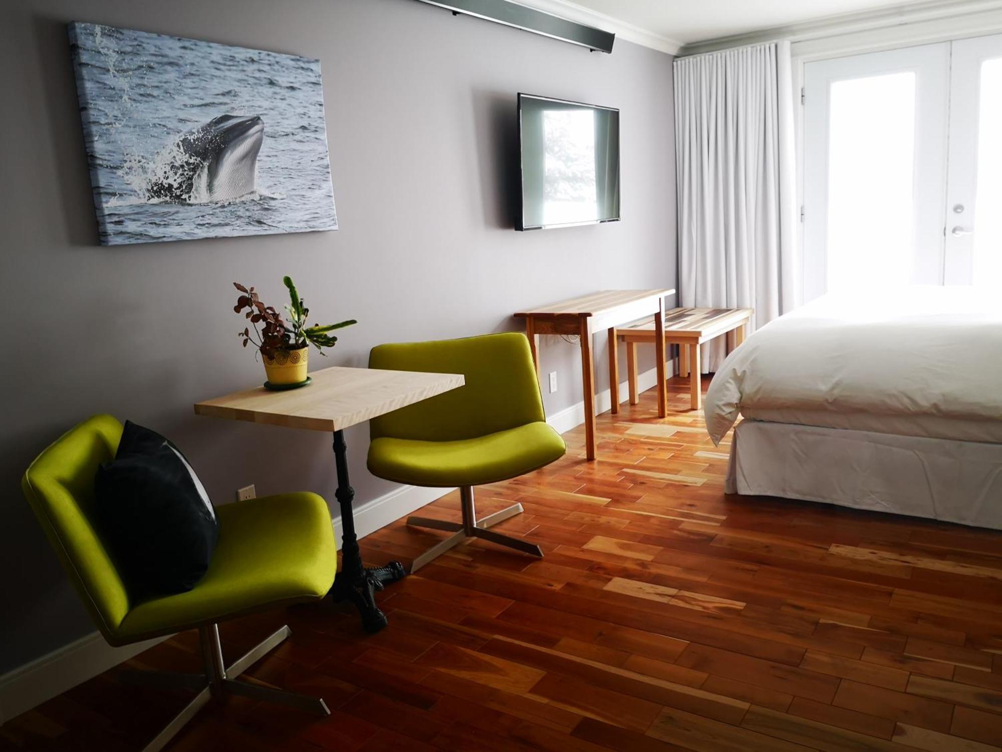 Au Cachalot Cache Le Gite Hotel Tadoussac Room photo